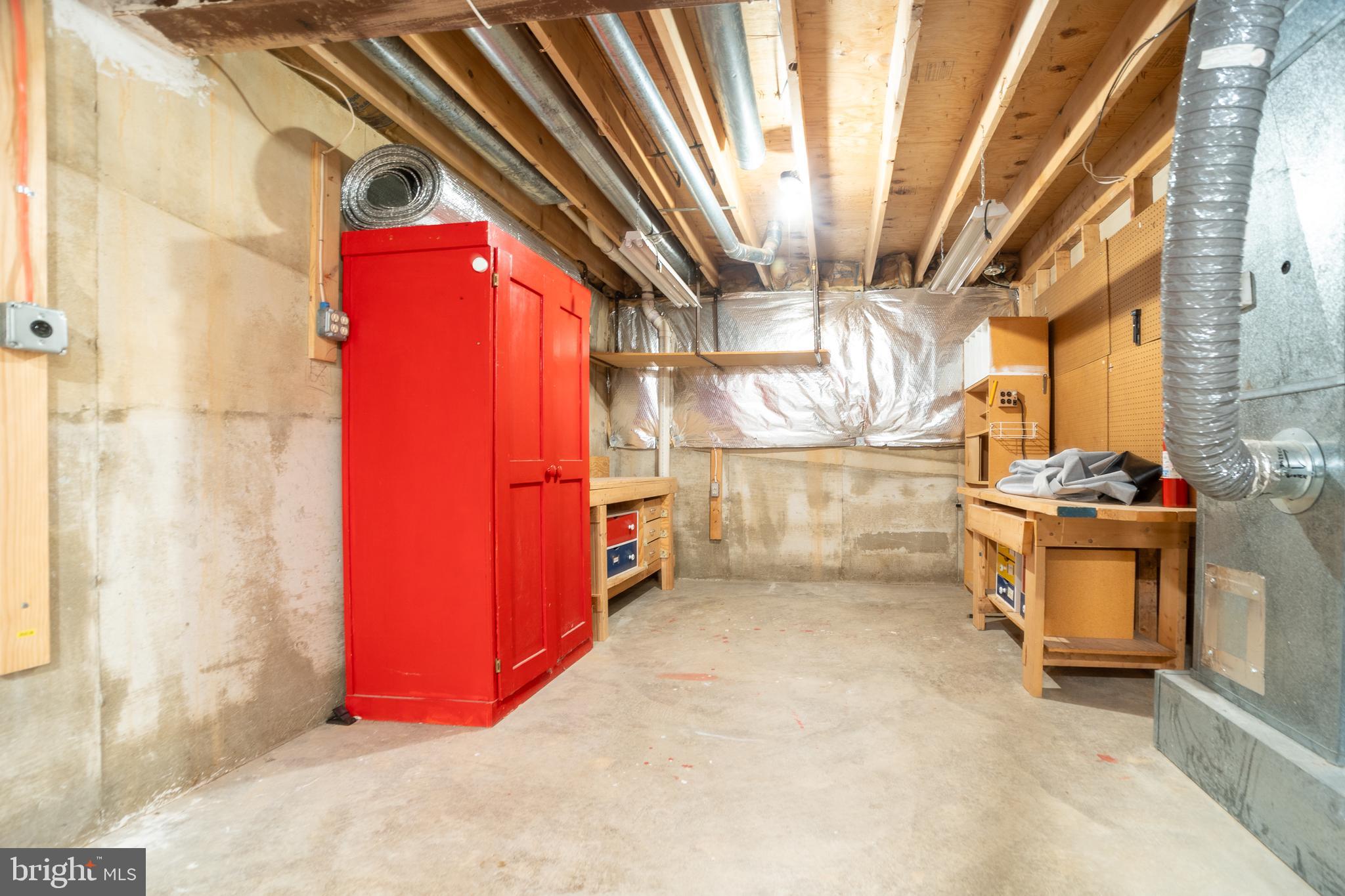 1233 Cooper Station Road Herndon, VA 20170 - Photo 22 of 27 Workshop