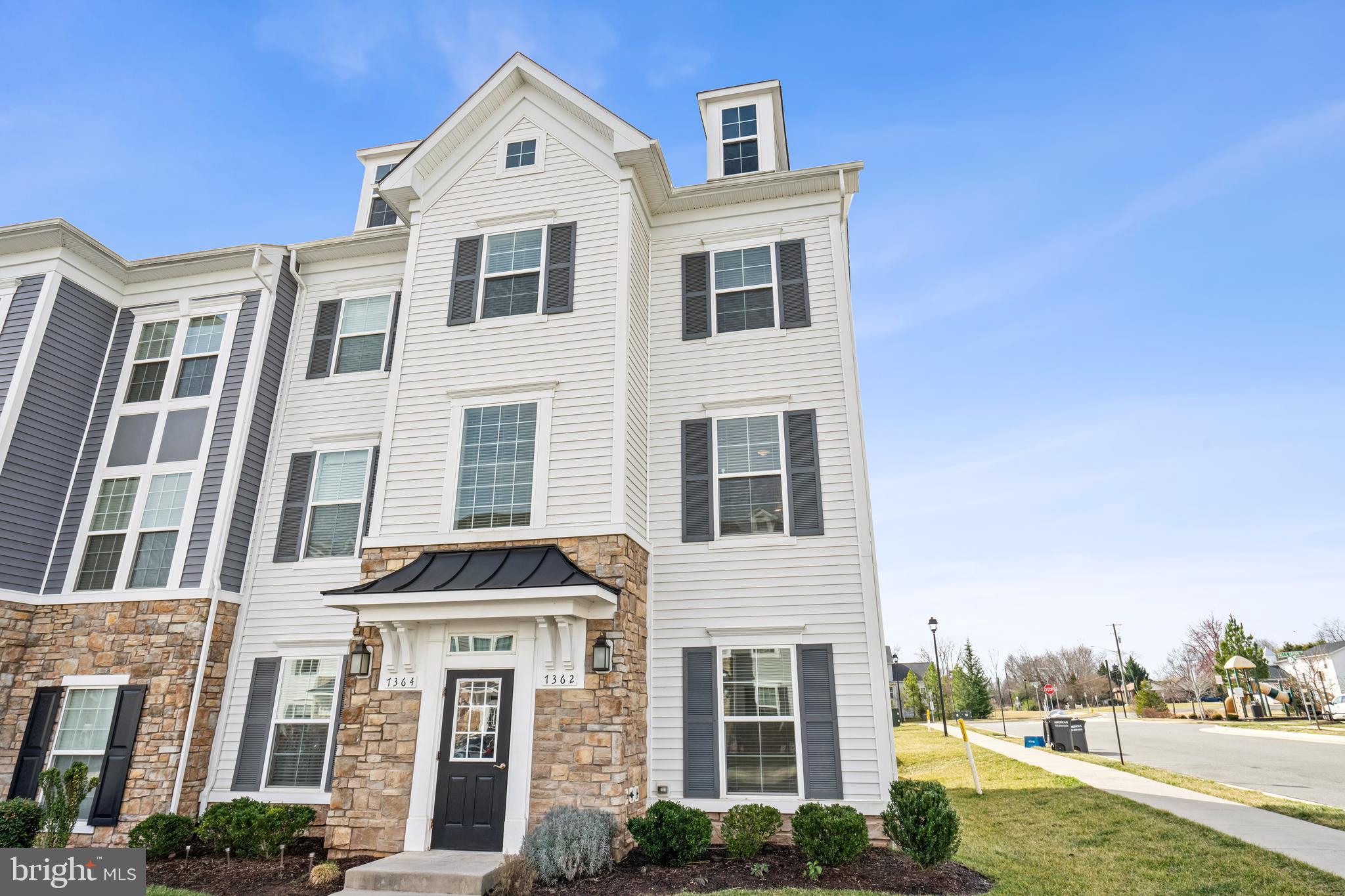 7362 Riding Meadow Way, Unit 57 Manassas, VA 20111 - Photo 6 of 24 Gallery Image 6
