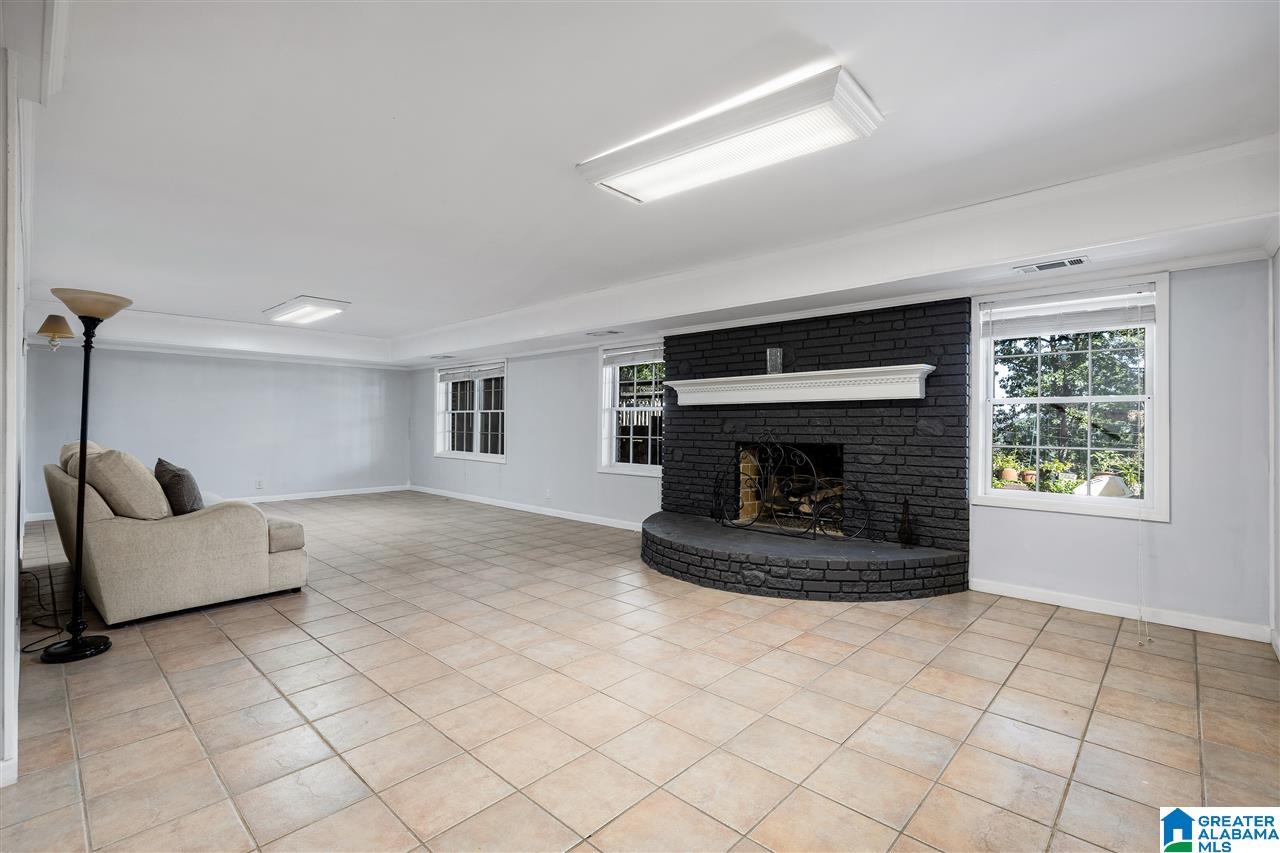 1315 Wickford Road Birmingham, AL 35216 - Photo 32 of 43