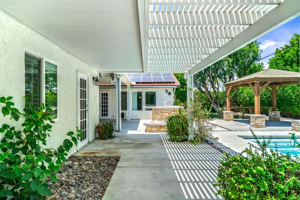 $998,000 | 2898 North Sunrise Way, Palm Springs, CA 92262