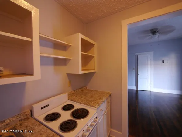 $700 | 1456 Belmonte Avenue, Unit 2B, Jacksonville, FL 32207