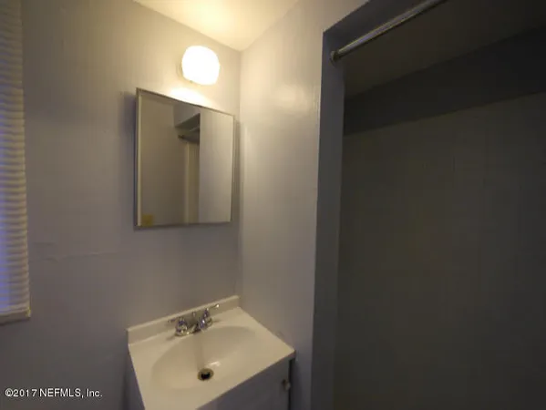 $700 | 1456 Belmonte Avenue, Unit 2B, Jacksonville, FL 32207