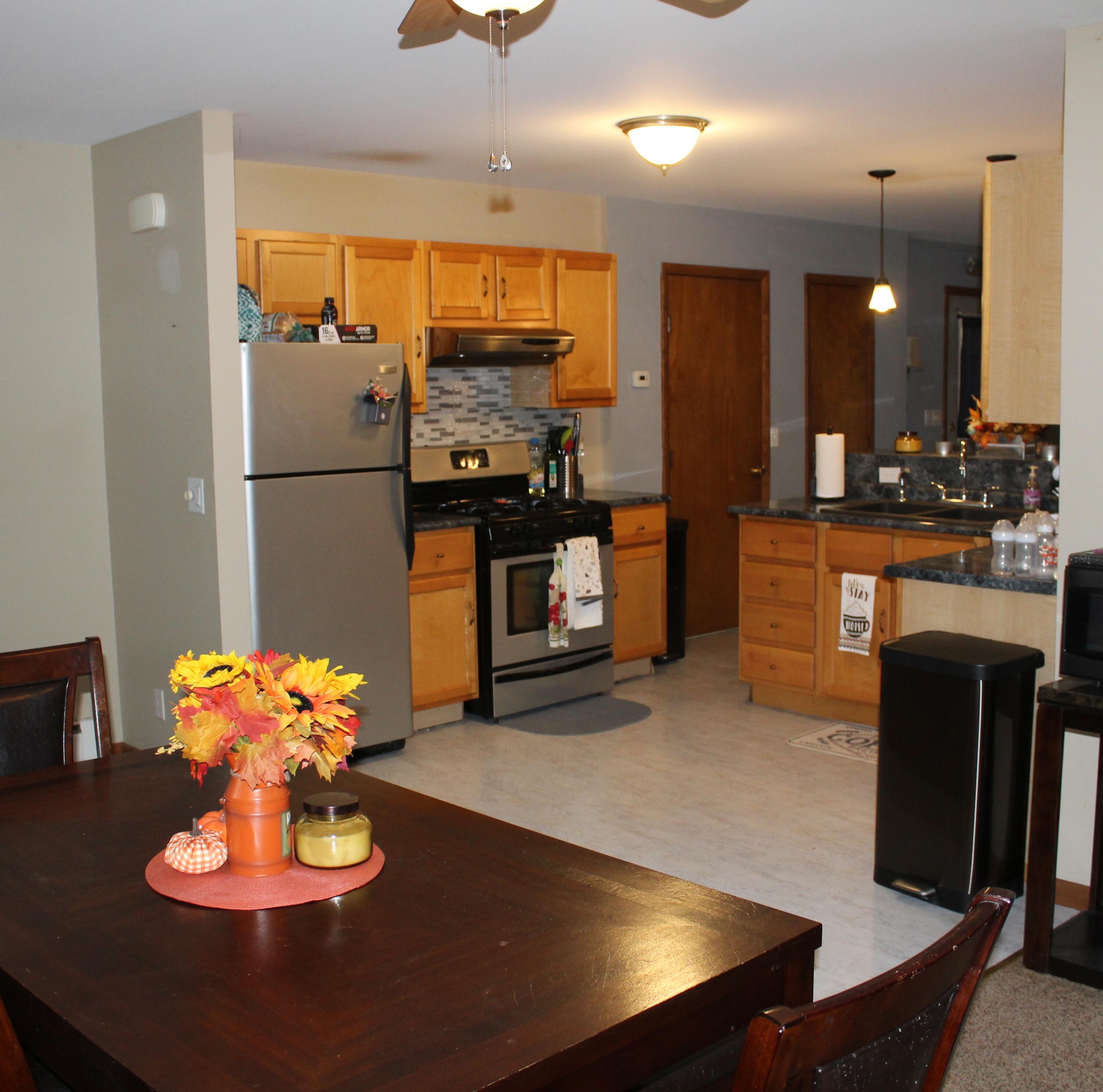 2801 Whitehall Road Muskegon, MI 49445 - Photo 8 of 26 IMG_6236