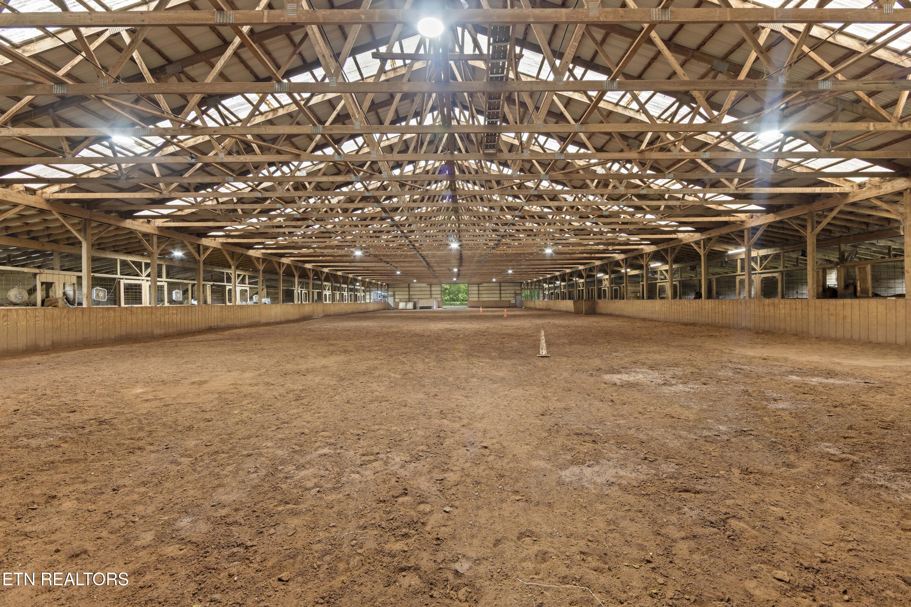 500 Miller Road Clinton, TN 37716 - Photo 37 of 41 aa1006A3802