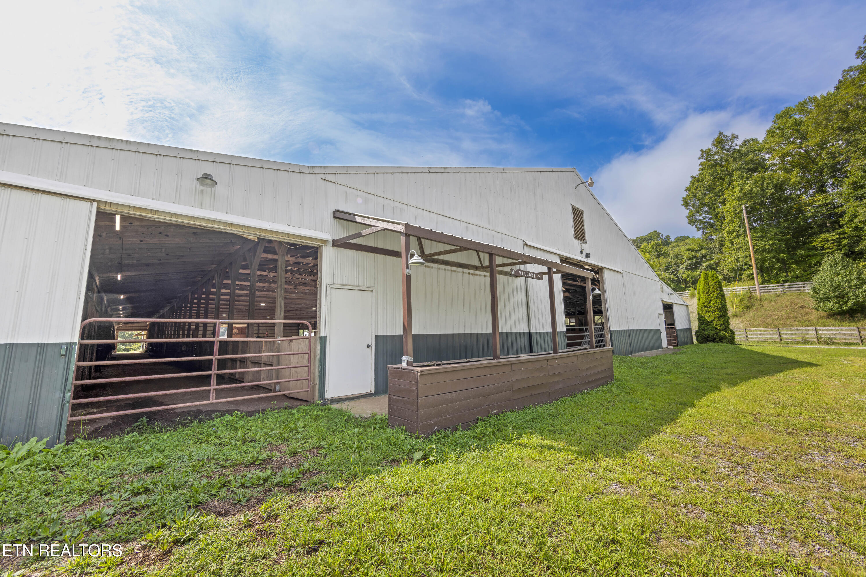 500 Miller Road Clinton, TN 37716 - Photo 4 of 41 aa1006A3869