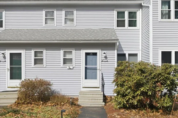 $339,900 | 44 Commonwealth Drive, Unit 4, Colchester, VT 05446