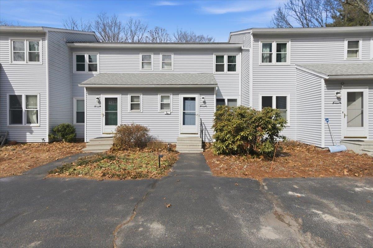 44 Commonwealth Drive, Unit 4 Colchester, VT 05446 - Photo 2 of 53