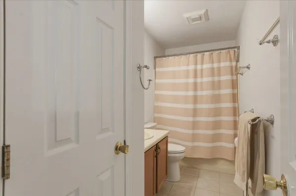 $339,900 | 44 Commonwealth Drive, Unit 4, Colchester, VT 05446