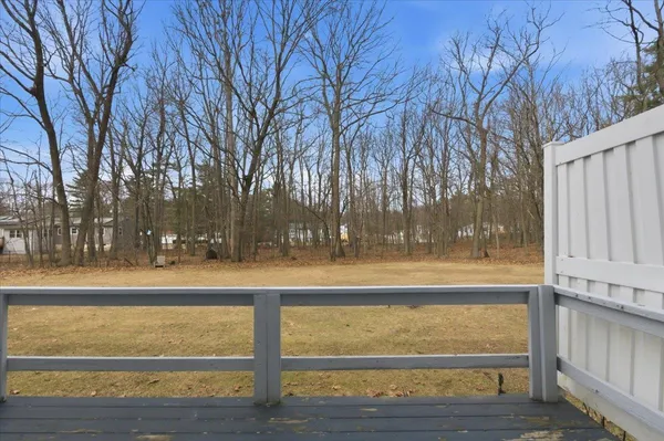 $339,900 | 44 Commonwealth Drive, Unit 4, Colchester, VT 05446