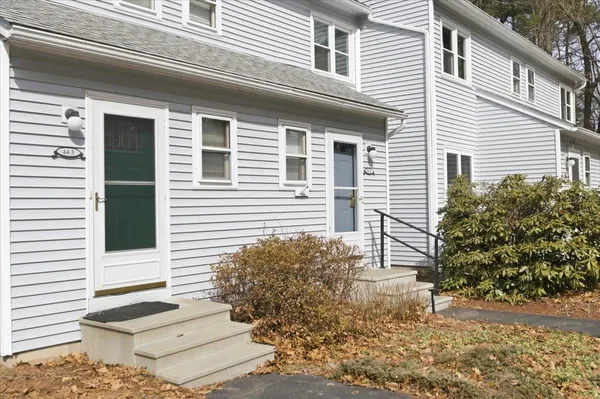 $339,900 | 44 Commonwealth Drive, Unit 4, Colchester, VT 05446