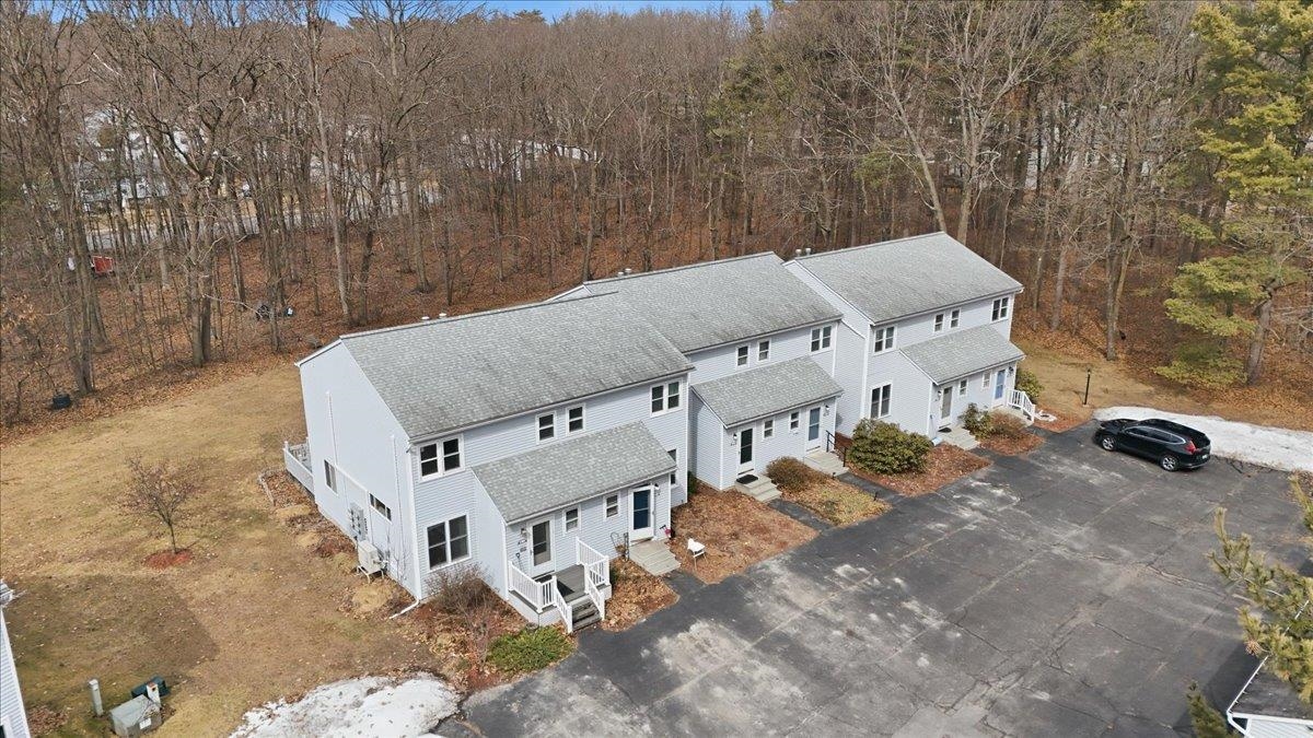 44 Commonwealth Drive, Unit 4 Colchester, VT 05446 - Photo 43 of 53