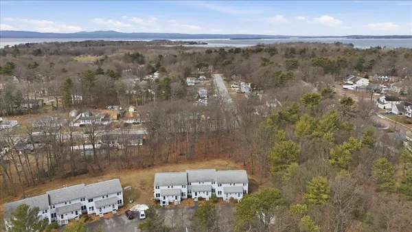 $339,900 | 44 Commonwealth Drive, Unit 4, Colchester, VT 05446