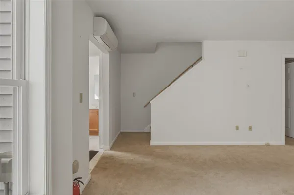 $339,900 | 44 Commonwealth Drive, Unit 4, Colchester, VT 05446