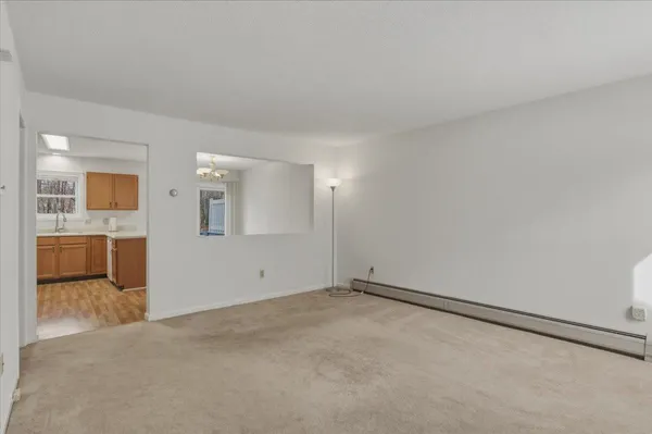 $339,900 | 44 Commonwealth Drive, Unit 4, Colchester, VT 05446