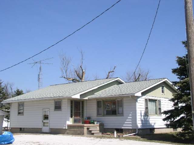 21021 Maple Street Laura, IL 61451 - Photo 1 of 4 Gallery Image 1