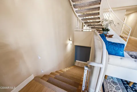 $1,995,000 | 351 Las Tuero Court, Camarillo, CA 93010