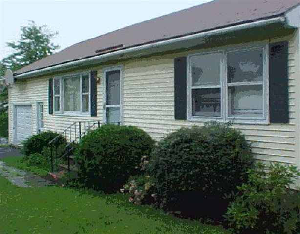 43 Abby Road Colonie, NY 12110 - Photo 2 of 4 Photo 2