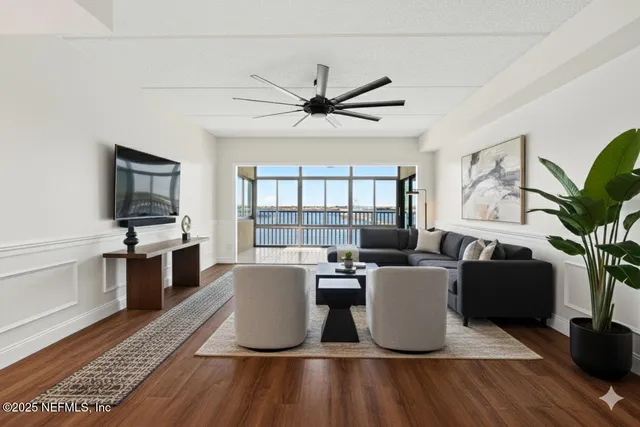 $299,000 | 2280 Shepard Street, Unit 204, Jacksonville, FL 32211