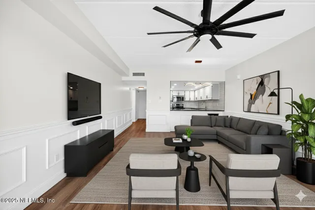 $299,000 | 2280 Shepard Street, Unit 204, Jacksonville, FL 32211