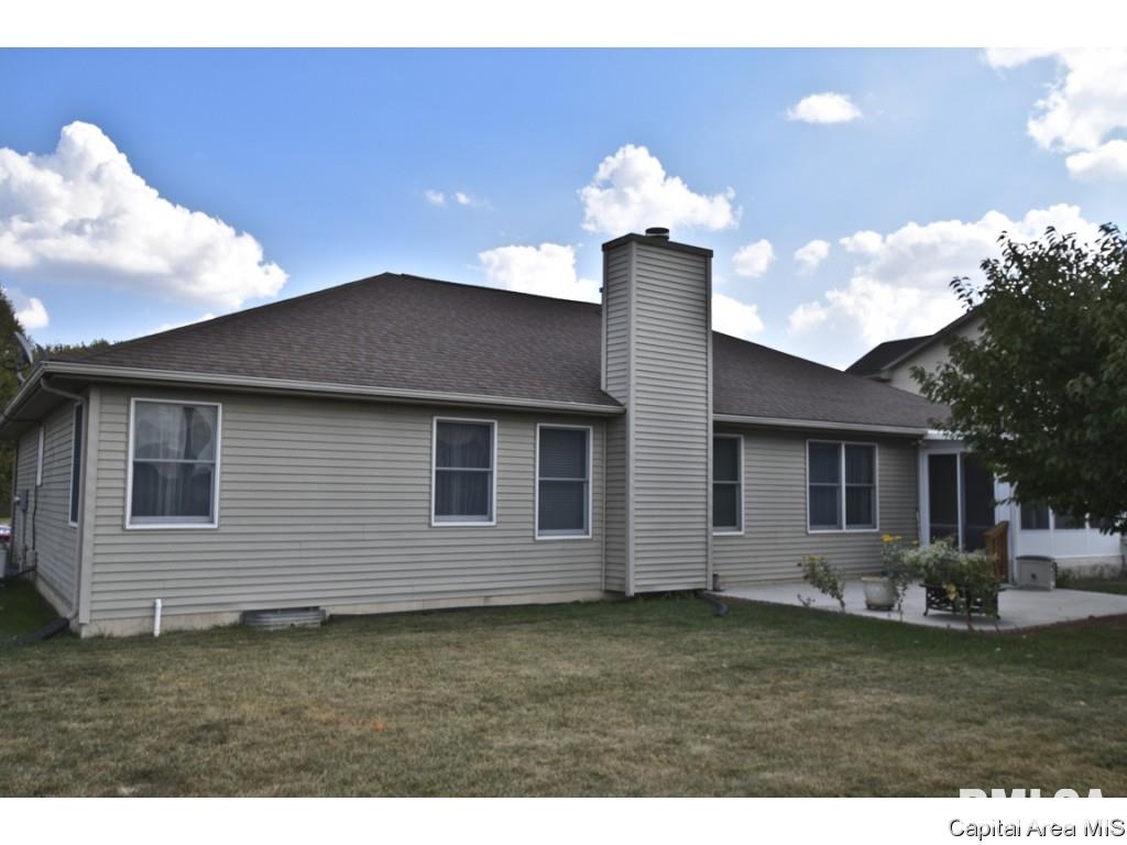 2105 Checkerberry Lane Springfield, IL 62711 - Photo 32 of 35