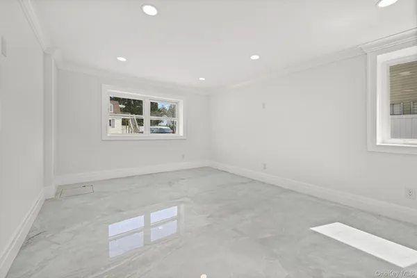 $1,345,000 | 2292 Vassar Place, Merrick, NY 11566