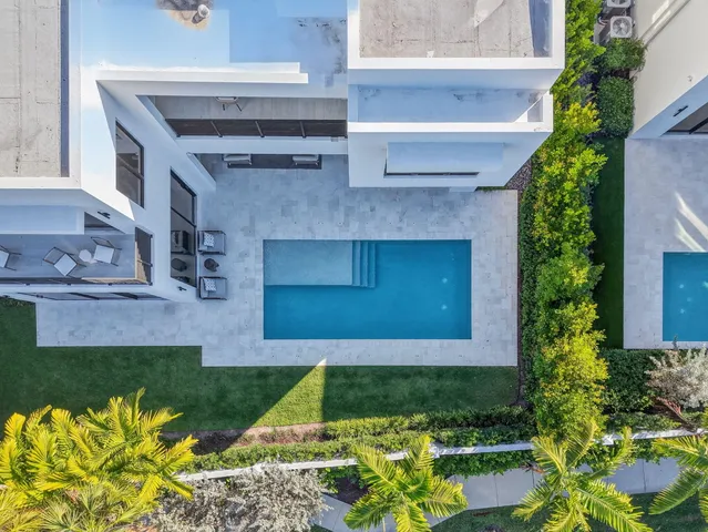 $4,199,000 | 2232 Delray Ridge Lane, Delray Beach, FL 33444