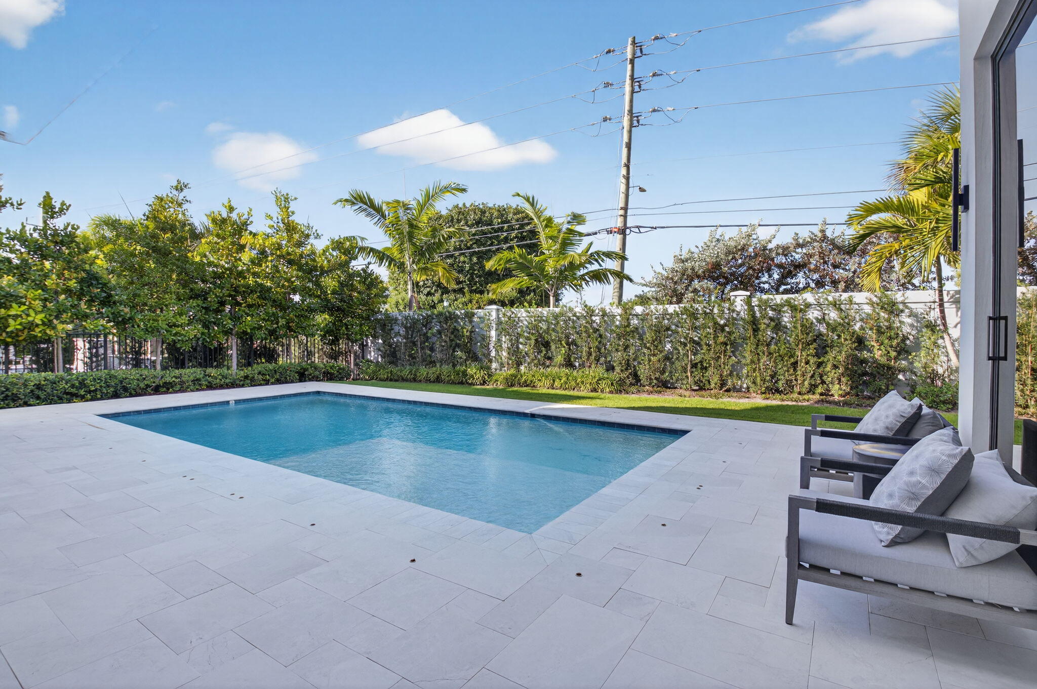 2232 Delray Ridge Lane Delray Beach, FL 33444 - Photo 8 of 68 8-web-or-mls-DSC_5807