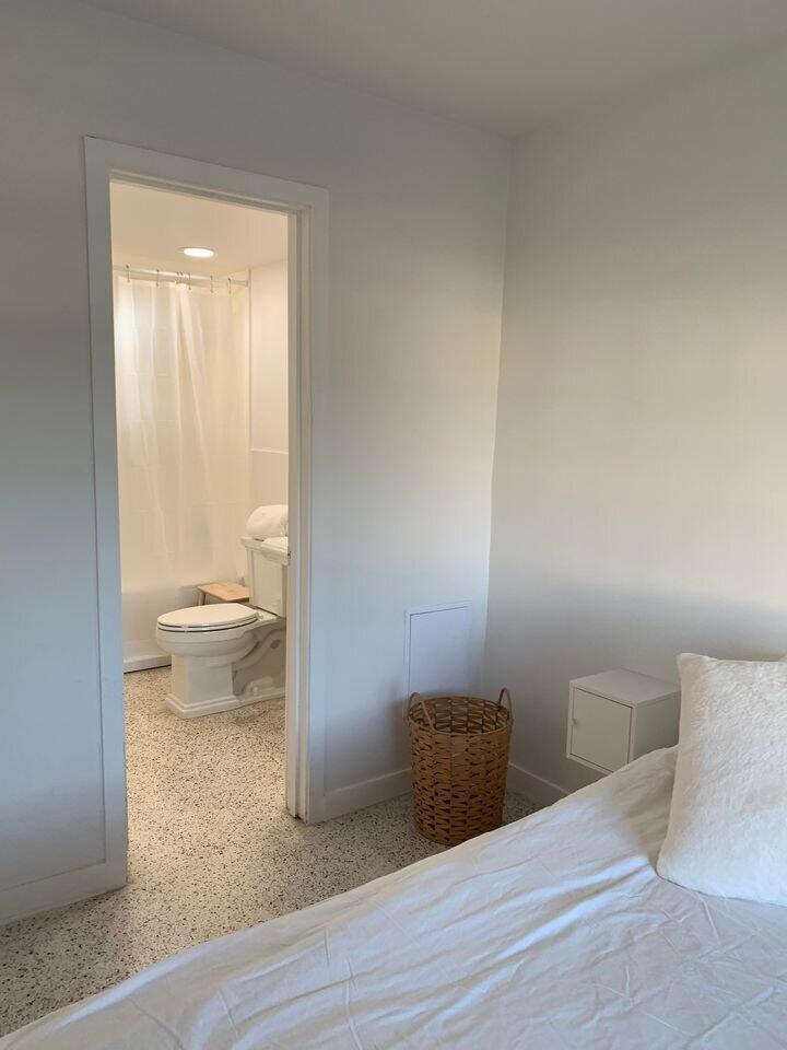 649 Southwest 9th Street, Unit 301 Miami, FL 33130 - Photo 7 of 9 7