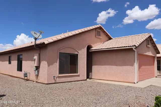 $254,000 | 5347 Chula Vista Place, Sierra Vista, AZ 85635