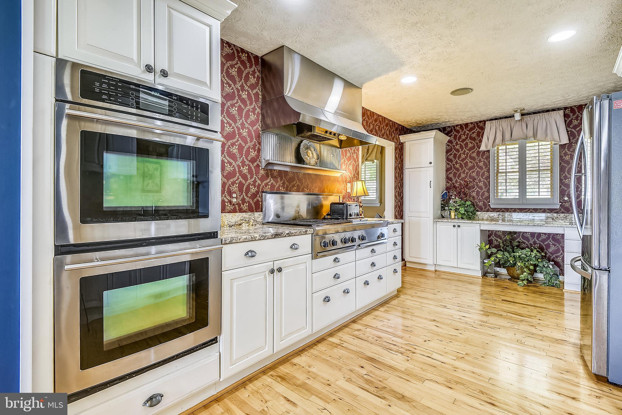 102 Annapolis View Road Stevensville, MD 21666 - Photo 7 of 37 Kitchen