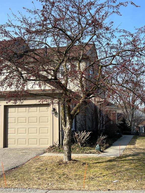 1406 Crescent Lane Rochester Hills, MI 48306 - Photo 3 of 49