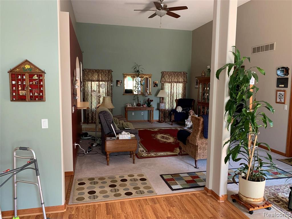 28838 King Road Romulus, MI 48174 - Photo 17 of 50