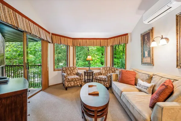 $190,000 | 4940 Landmark Circle, Unit 3326, Egg Harbor, WI 54209