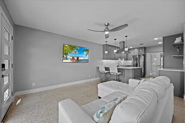 $495,900 | 1004 Stillwater Drive, Jupiter, FL 33458