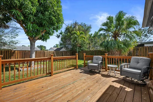 $495,900 | 1004 Stillwater Drive, Jupiter, FL 33458