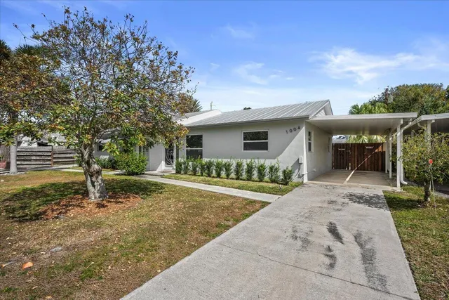 $495,900 | 1004 Stillwater Drive, Jupiter, FL 33458