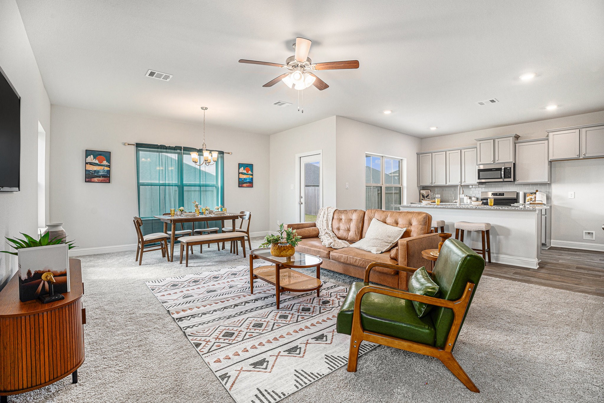 10 Greenbriar Loop Angleton, TX 77515 - Photo 2 of 18