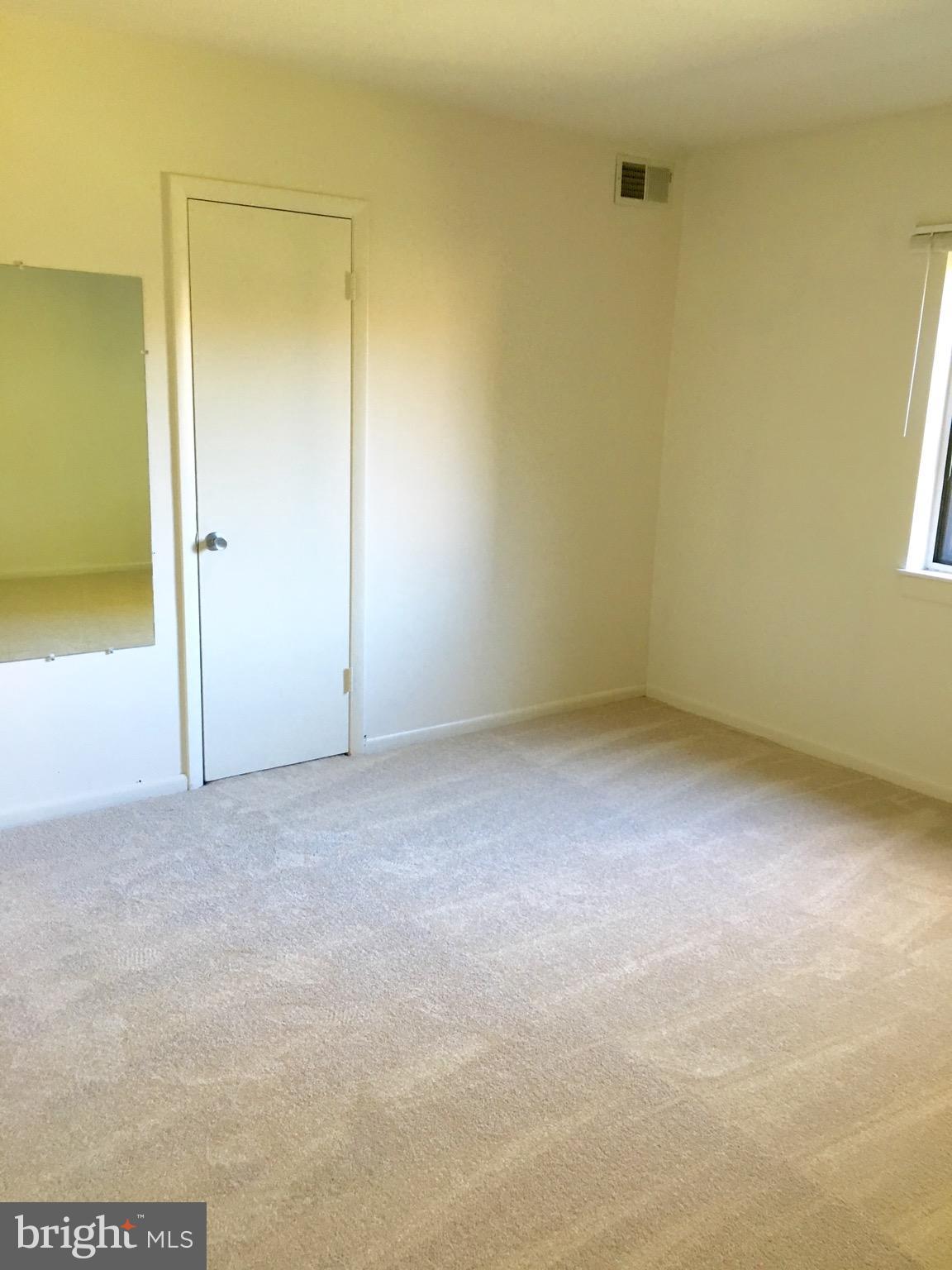 6260 Edsall Road, Unit 401 Alexandria, VA 22312 - Photo 15 of 30 a view of room