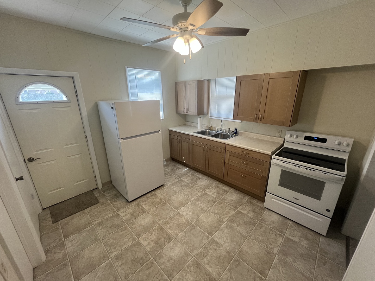 503 Main Street Dalzell, IL 61320 - Photo 3 of 9