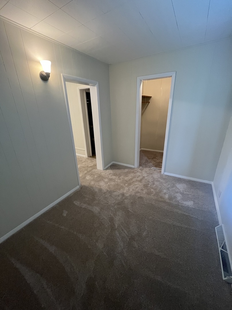 503 Main Street Dalzell, IL 61320 - Photo 6 of 9