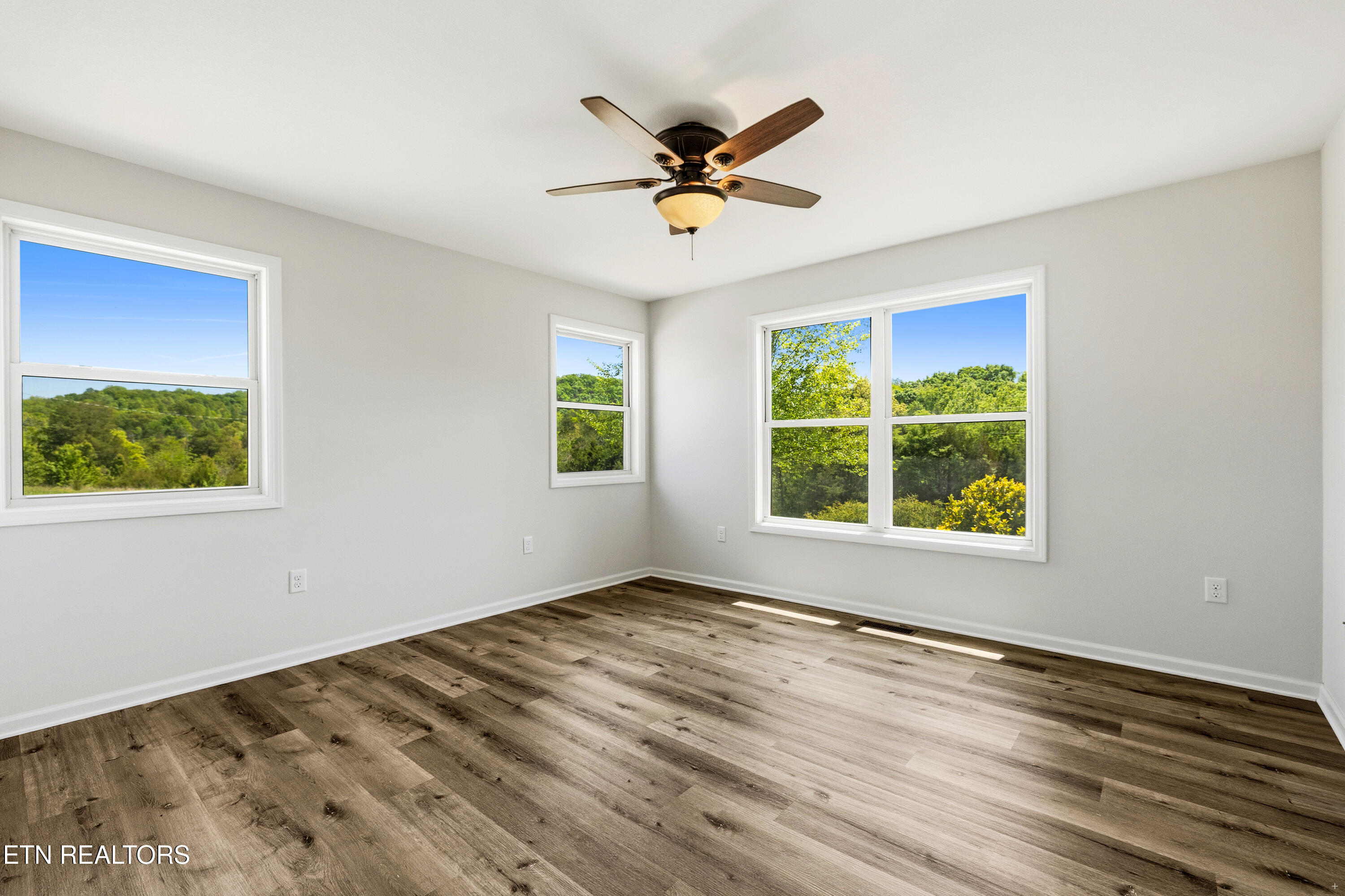 1462 Sandy Ridge Road Dandridge, TN 37725 - Photo 15 of 28 Positive Perceptions-15