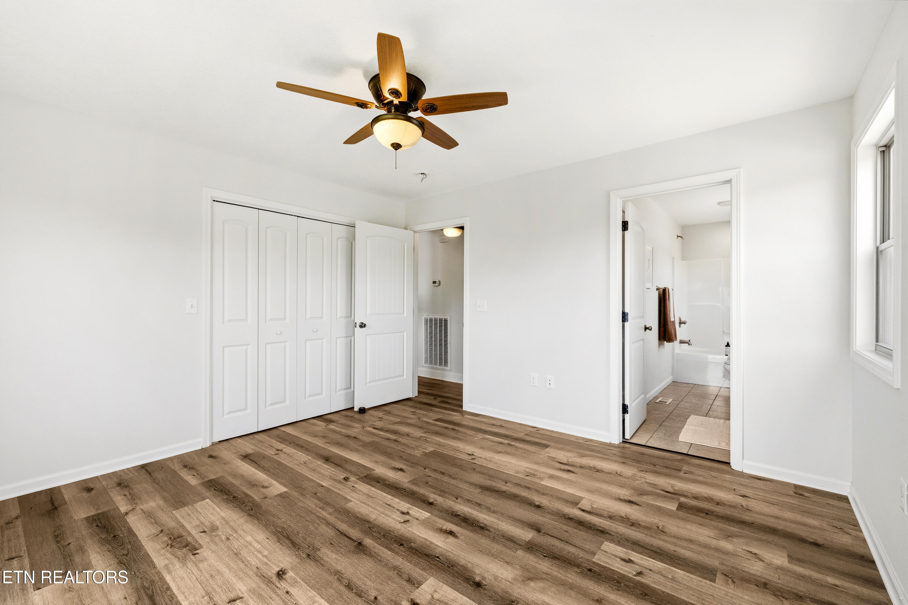 1462 Sandy Ridge Road Dandridge, TN 37725 - Photo 16 of 28 Positive Perceptions-16