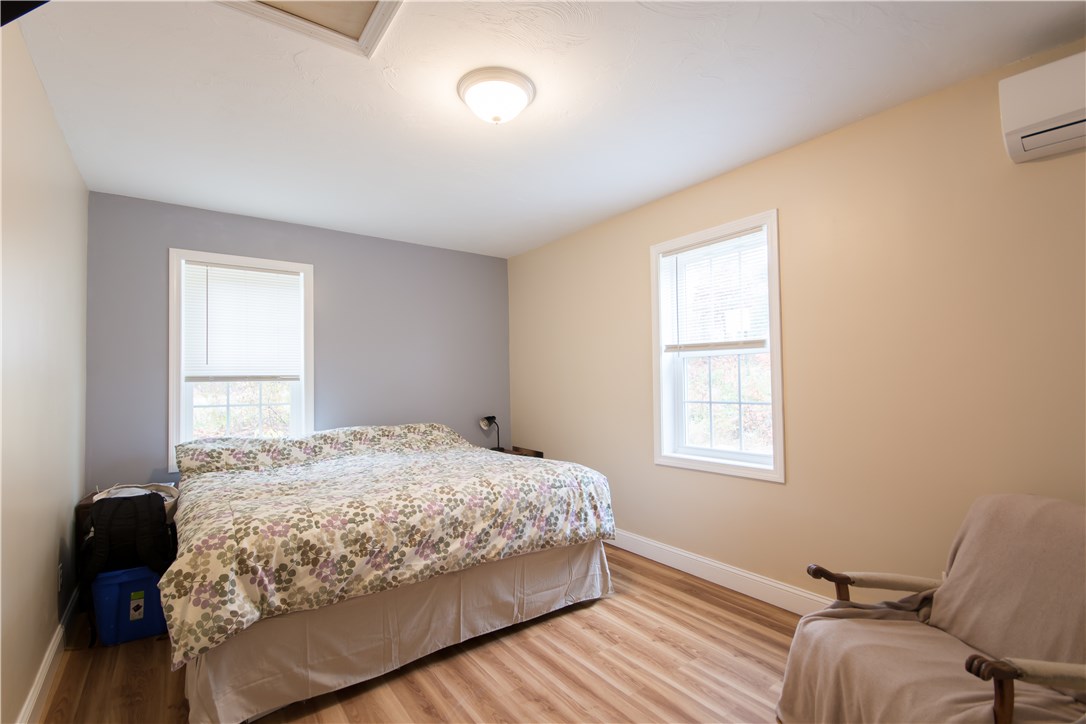199 King Road Tiverton, RI 02878 - Photo 10 of 39