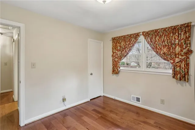 $515,000 | 2556 Defoors Ferry Road Northwest, Atlanta, GA 30318