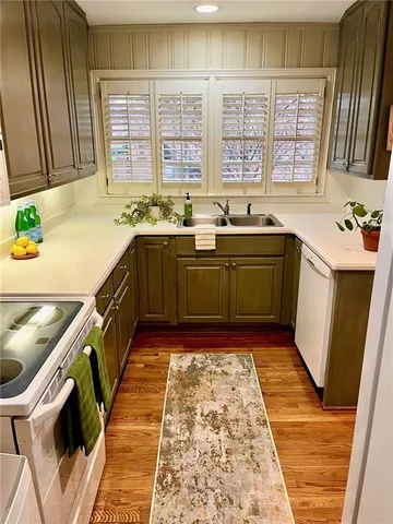 $515,000 | 2556 Defoors Ferry Road Northwest, Atlanta, GA 30318