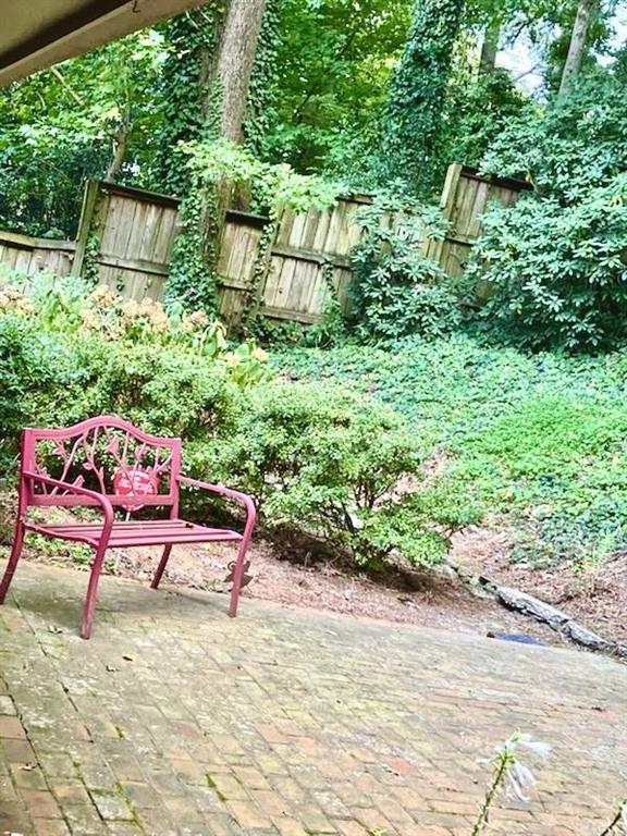 2556 Defoors Ferry Road Northwest Atlanta, GA 30318 - Photo 25 of 31