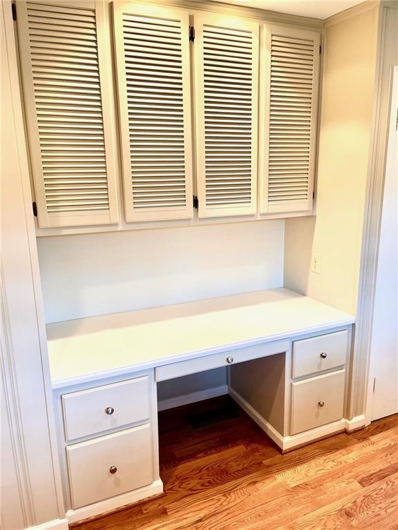 2556 Defoors Ferry Road Northwest Atlanta, GA 30318 - Photo 8 of 31