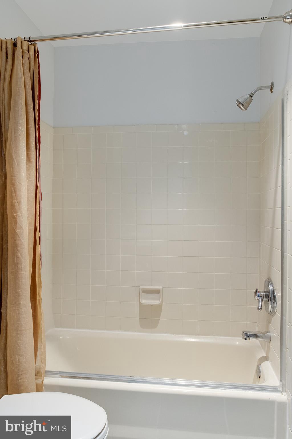 5590 Vantage Point Road, Unit 8 Columbia, MD 21044 - Photo 33 of 43 Gallery Image 33