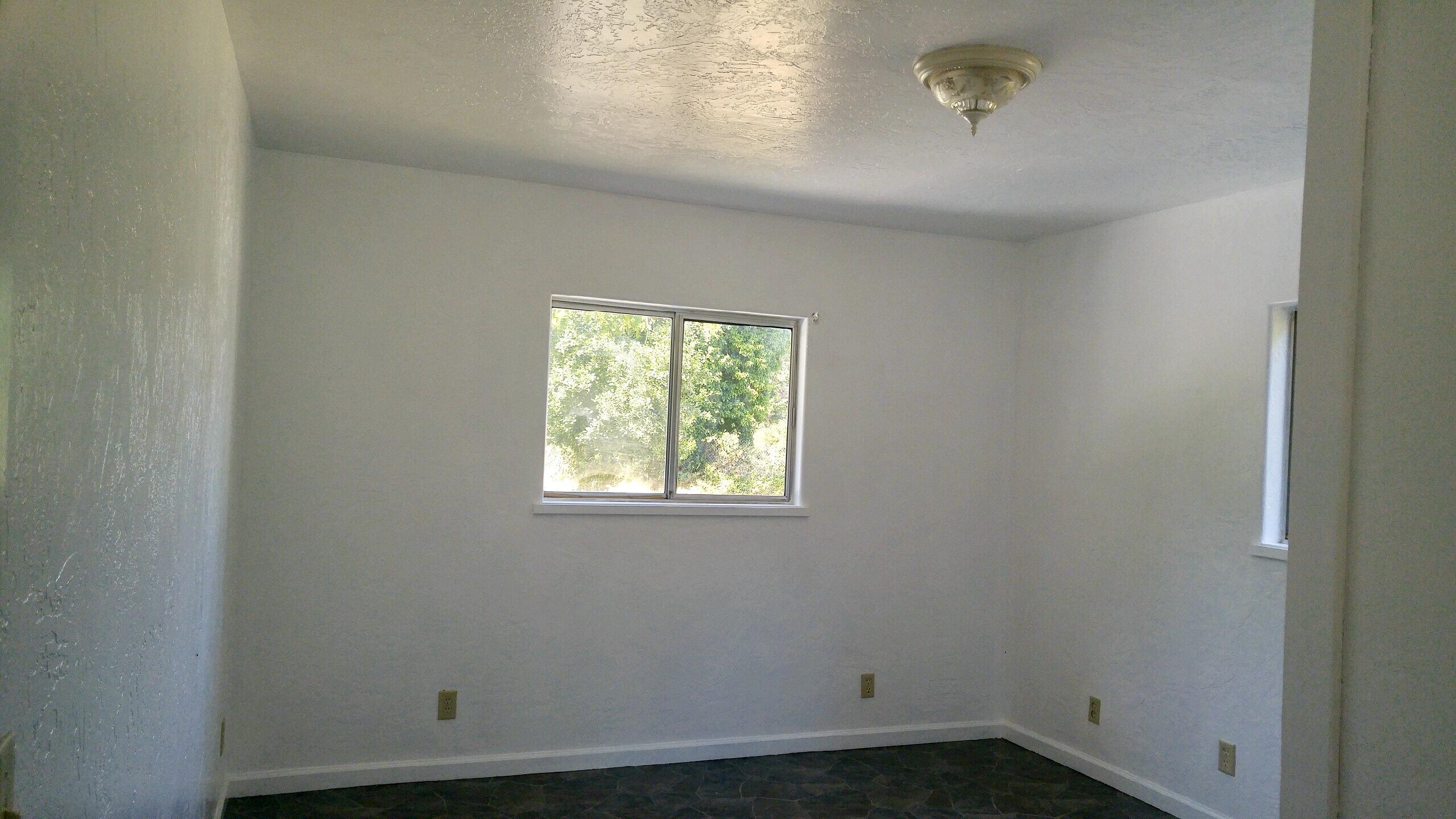 503 North Road Scotia, CA 95565 - Photo 8 of 25 818EBC03-9B62-4910-A6FE-1392A03777EB