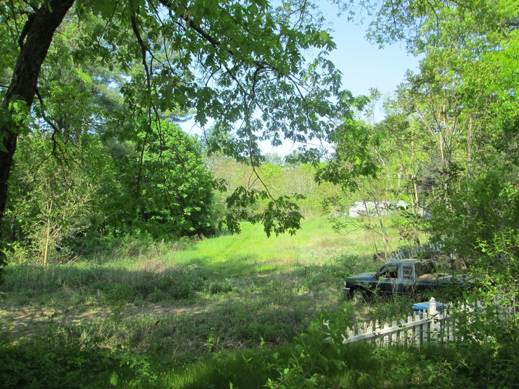 9 Dell Hollow Road Billerica, MA 01821 - Photo 21 of 41 Gallery Image 21